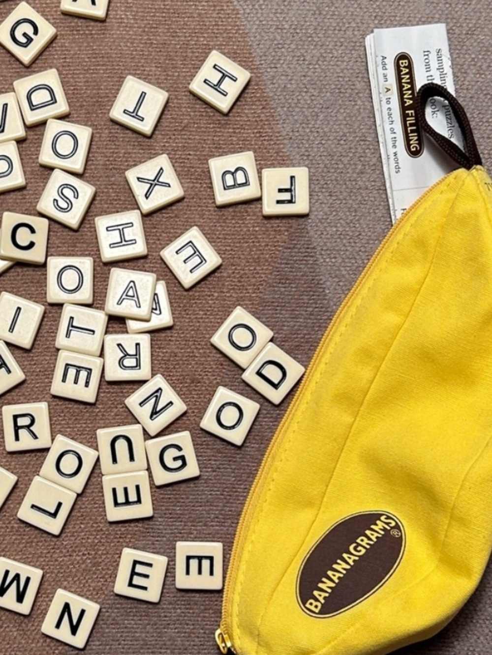 Bananagrams, COMPLETE. Craft w Letters or play and learn while competing!